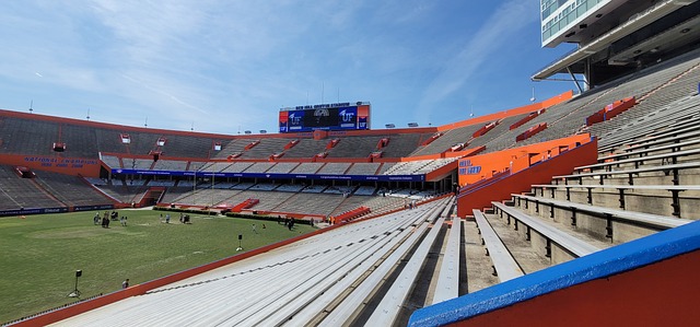 基础设施建 基础设施建